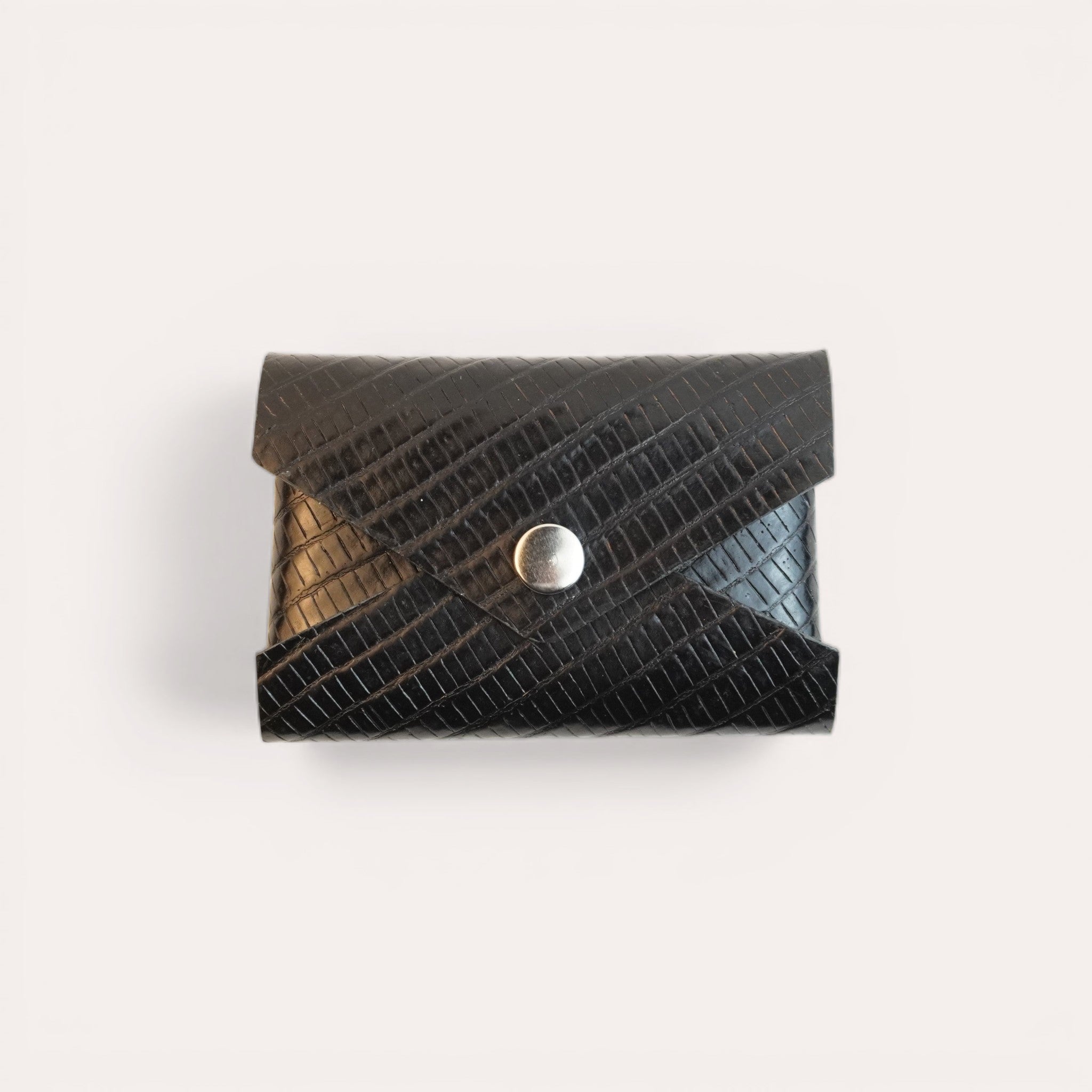 L'enveloppe 1.0 - Black Lizard