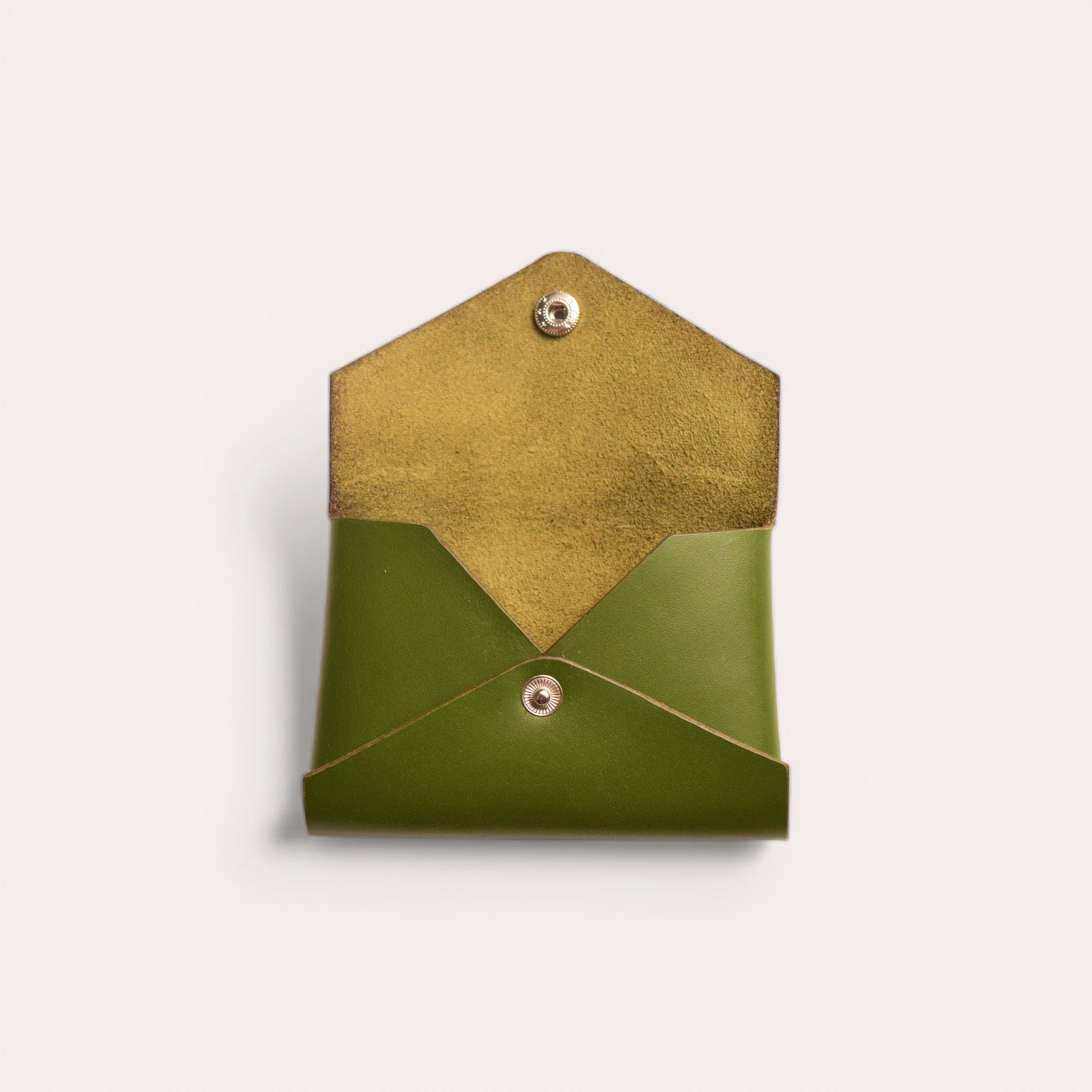 L'enveloppe 1.0 - Olive Green